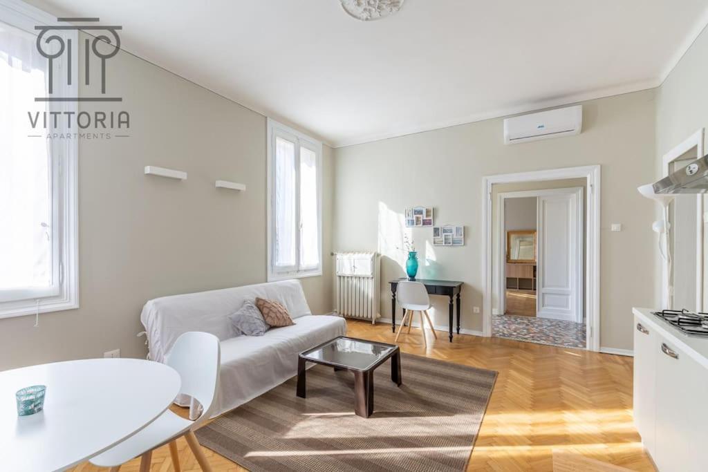 Vittoria Apartments: Viale Dante Apartment *